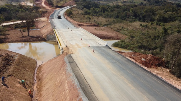 Novas pontes na BR-265, no Sul de Minas, serão entregues em setembro