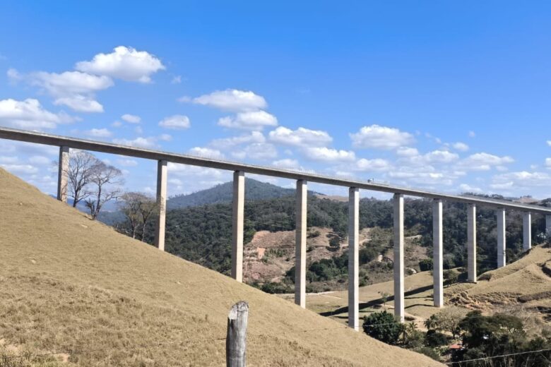 Viaduto da Prainha é reaberto na BR-381, em Antônio Dias