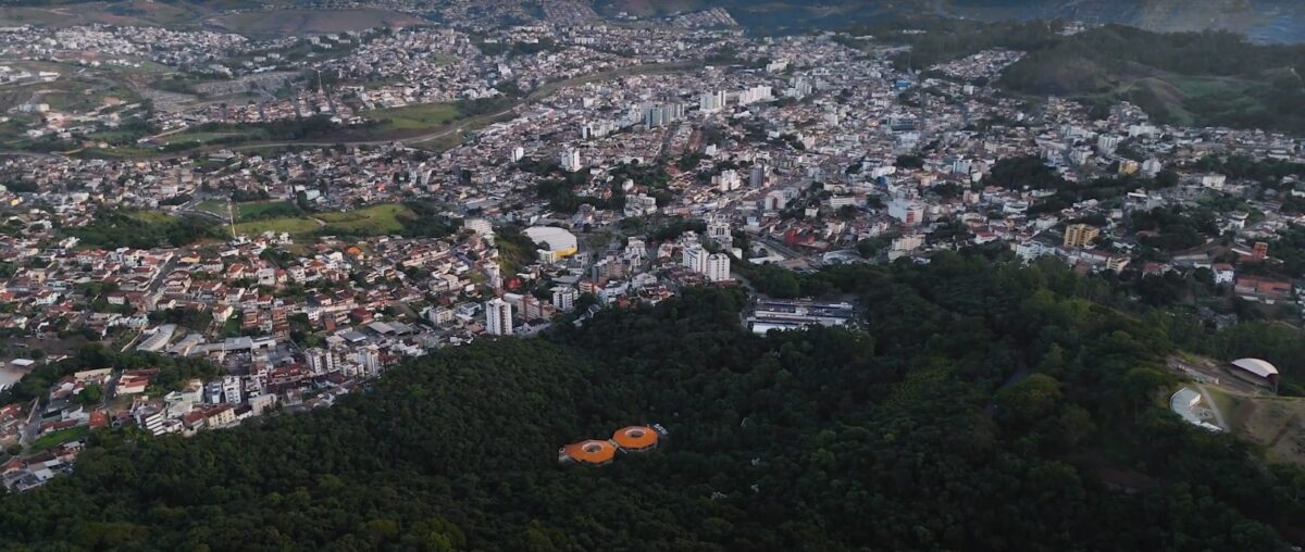 Mais de 2 mil famílias vivem em situação de déficit habitacional em Itabira 