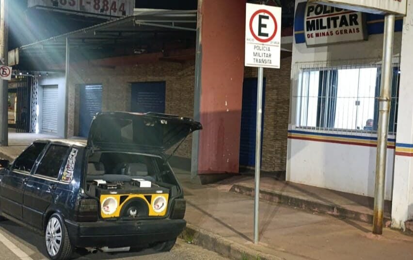 Polícia Militar apreende veículo e som automotivo por perturbação do sossego em Itabira
