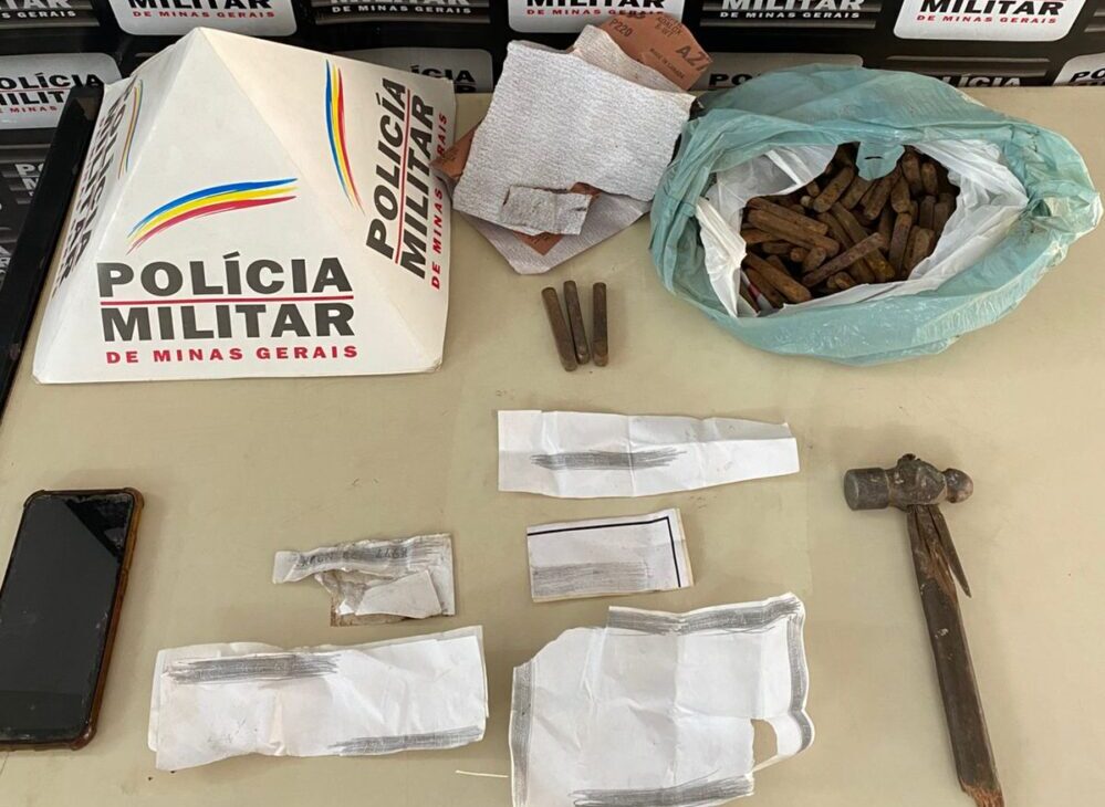 Operação conjunta fecha desmanche de veículos em João Monlevade; proprietário é preso