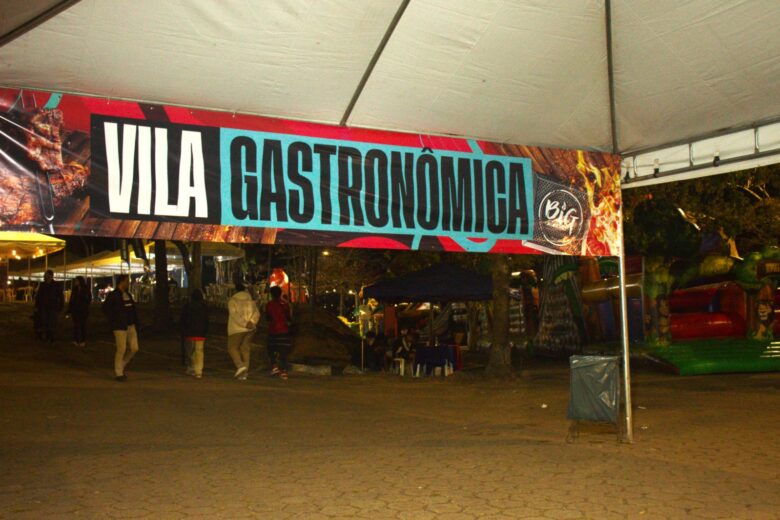 Sambinha da Feira marca encerramento da Vila Gastronômica do ItaFest; entrada é gratuita