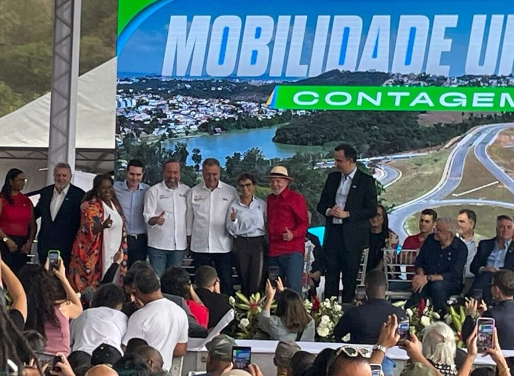 Prefeita Marília Campos destaca expansão do metrô durante visita de Lula a Contagem