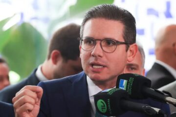 Motta envia pedido de afastamento de 15 deputados após motim na Câmara