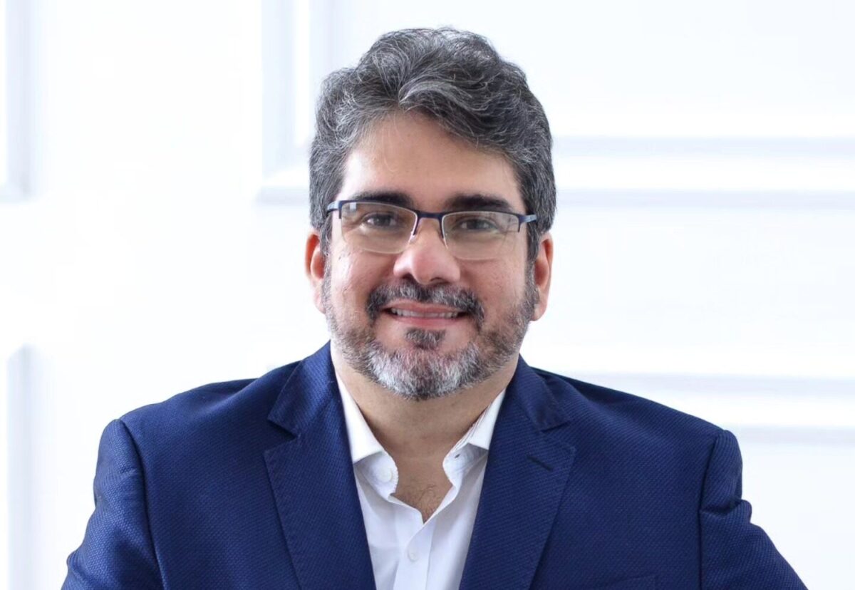Em busca da reeleição, Raphael Mota defende independência do CRO-MG e valorização da categoria