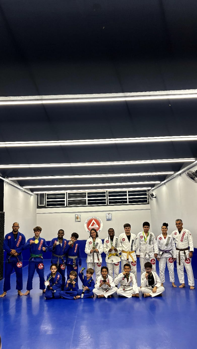 Atletas de João Monlevade conquistam medalhas no Campeonato Brasileiro de Jiu-Jitsu