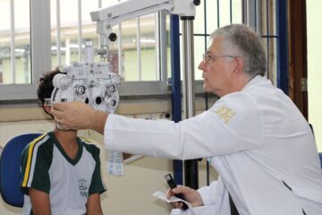 Barão de Cocais vai entregar 319 óculos a estudantes da rede municipal