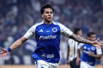 Cruzeiro elimina Atlético-MG e encara o Corinthians na semifinal da Copa do Brasil