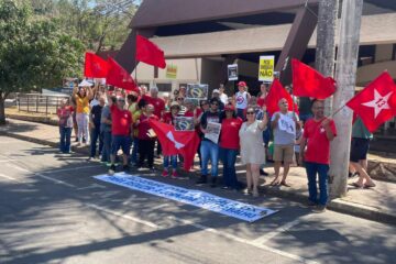 Itabiranos se reúnem para manifestar contra anistia e PEC da Blindagem 
