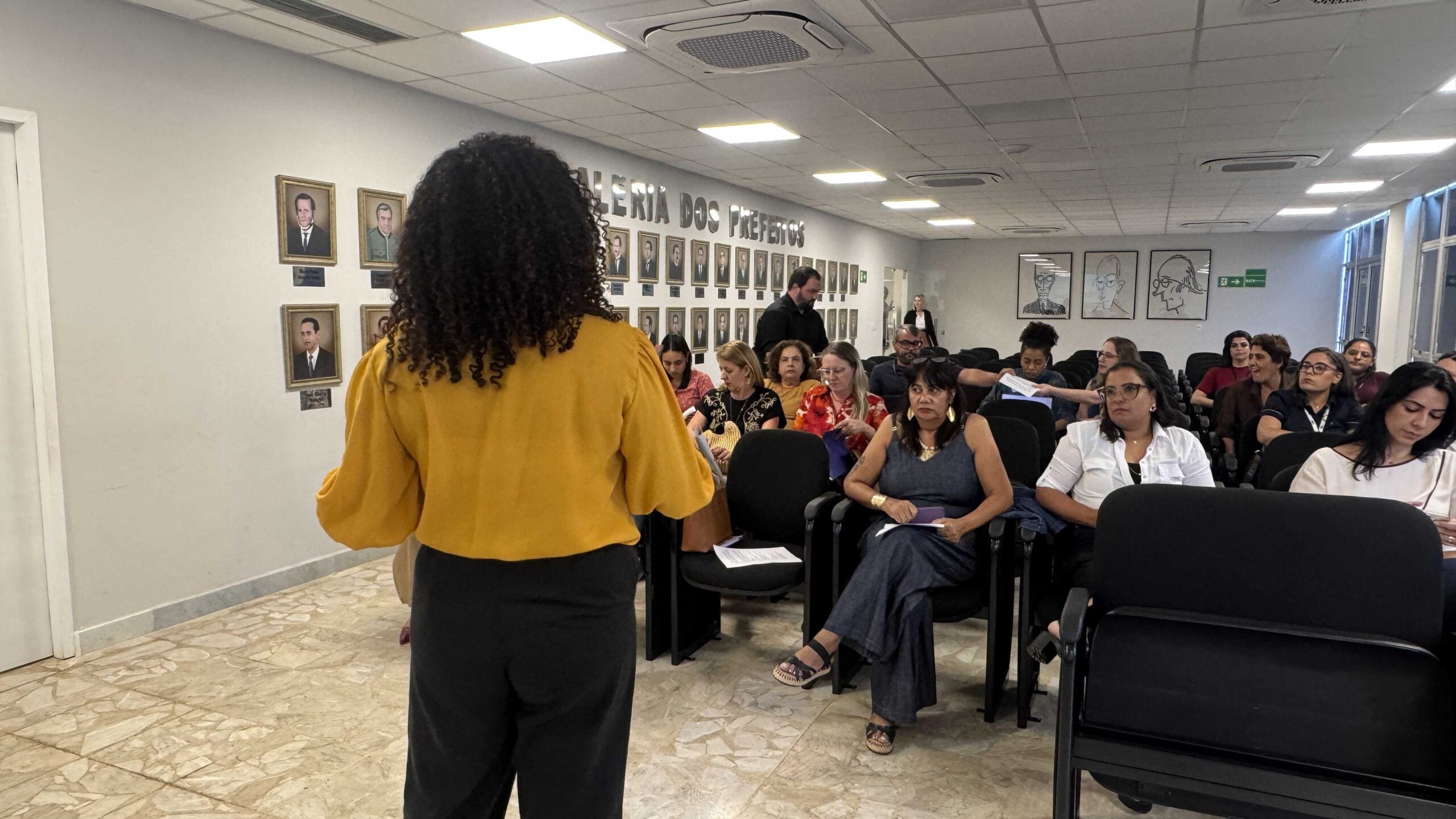 Itabira discute novos indicadores para políticas voltadas à primeira infância