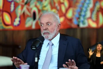 Lula vem a Itabira inaugurar serviços de radioterapia no HNSD em meio a desgastes políticos e dificuldades econômicas no país