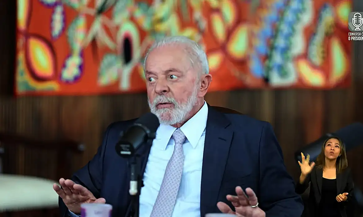 Lula vem a Itabira inaugurar serviços de radioterapia no HNSD em meio a desgastes políticos e dificuldades econômicas no país