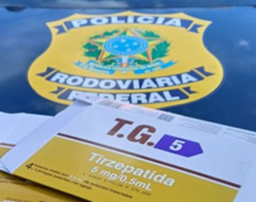 PRF apreende medicamentos irregulares e produtos contrabandeados na BR-381