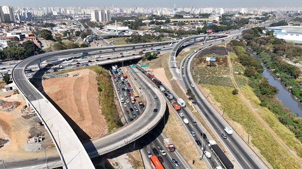 BR-381: investimentos de R$14,8 bilhões e desconto no pedágio marcam novo contrato de concessão da rodovia Fernão Dias