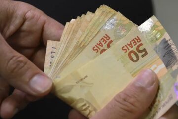 Copom mantém taxa básica de juros em 15% ao ano
