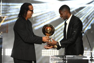 Dembélé supera Lamine Yamal e leva a Bola de Ouro 2025; veja todos os premiados