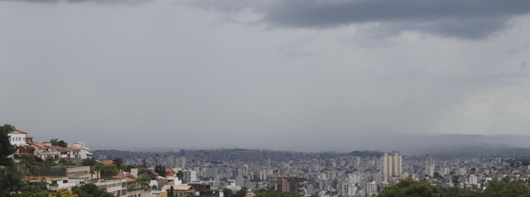 Previsão do tempo: segunda-feira terá muitas nuvens em Itabira
