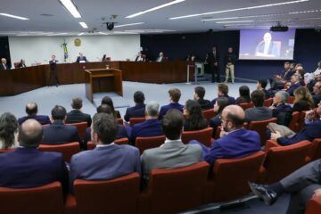 Acontece nesta quarta-feira o segundo dia de julgamento de Bolsonaro no STF; acompanhe ao vivo