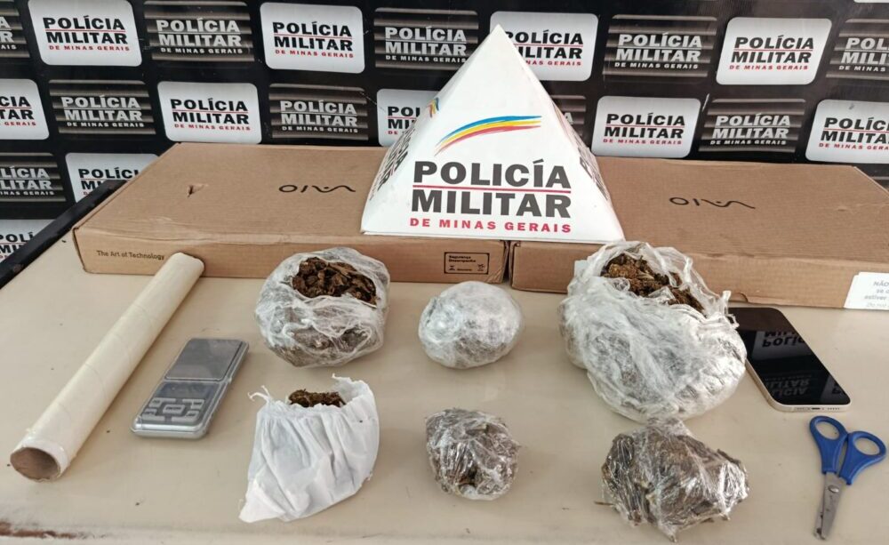 Idosa é detida com drogas após suspeito fugir de cerco policial em João Monlevade