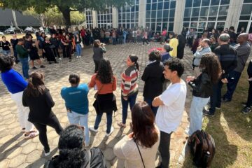 Servidores encerram greve e abrem mesa de discussão permanente com a Prefeitura de Itabira