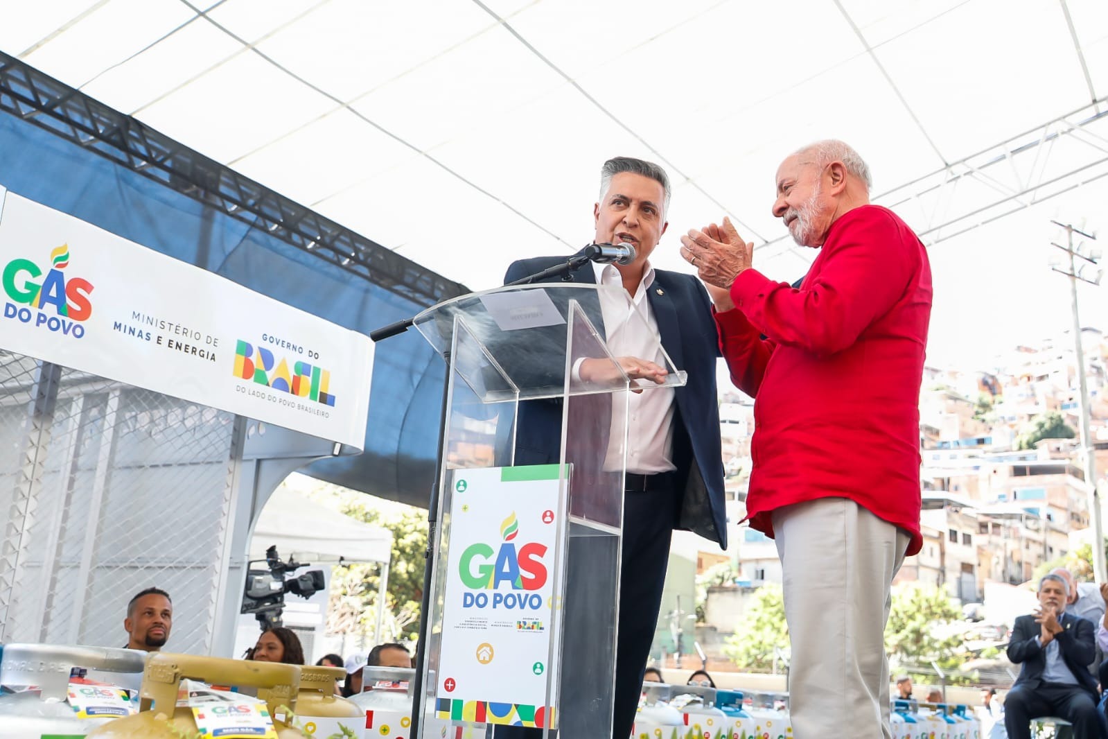 Lula e Alexandre Silveira lançam Gás do Povo em BH com presença do prefeito Álvaro Damião