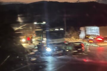 Acidente grave mata motociclista e causa congestionamento na BR-381 em Ravena, distrito de Sabará