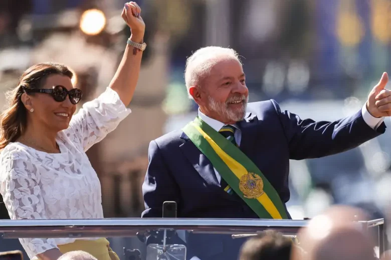 Desfile de 7 de Setembro reúne Lula e ministros em Brasília