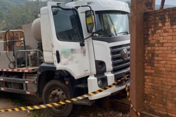 Atropelamento por caminhão deixa um morto e um ferido em Ouro Preto