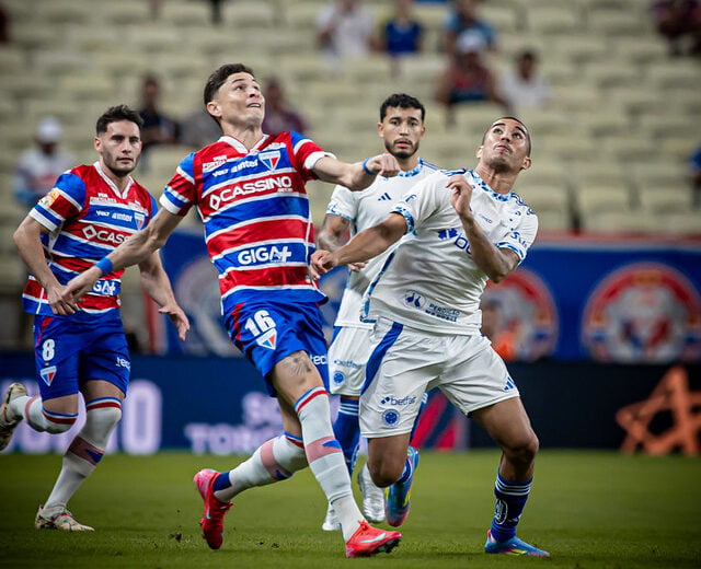 Cruzeiro recebe o Fortaleza no Mineirão em busca de reação no Brasileirão; Rádio Caraça FM transmite o jogo