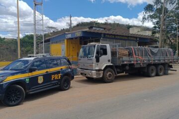 PRF prende motorista com mandado de prisão em aberto na BR-262, em Rio Casca 