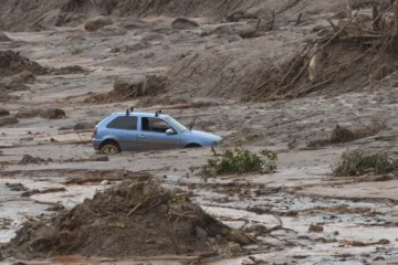 Samarco e Vale são multadas em R$ 1,8 bilhão por usar despesas da tragédia de Mariana como abatimento no Imposto de Renda