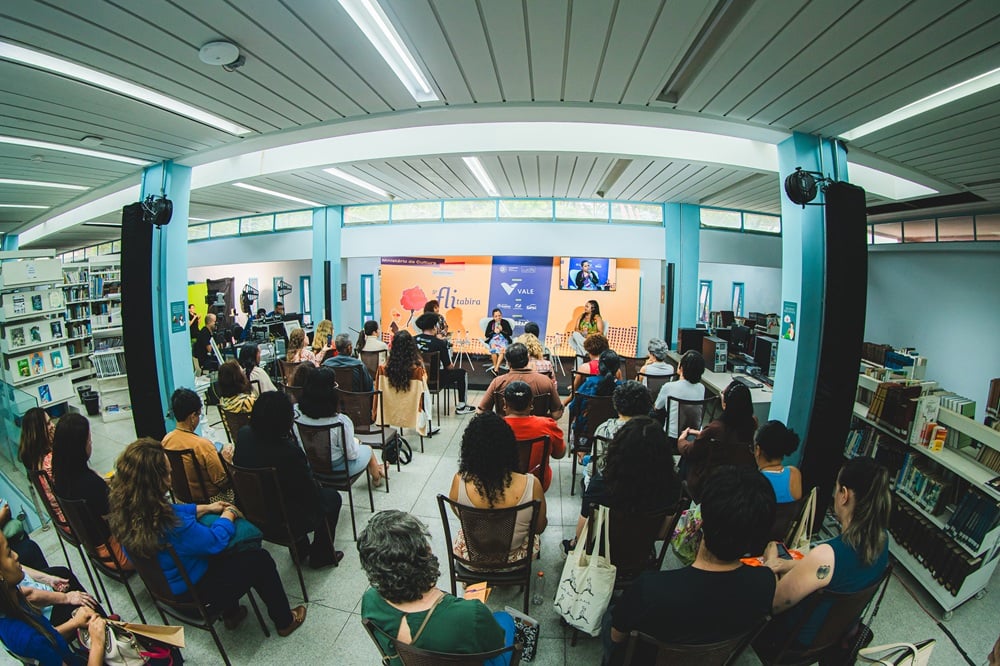 Flitabira celebra aniversário de Carlos Drummond de Andrade com programação especial nesta sexta-feira