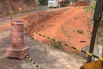 Prevenção à chuva: Prefeitura de João Monlevade executa  obras  na estrada de acesso à comunidade de Ponte Funda e no Cruzeiro Celeste