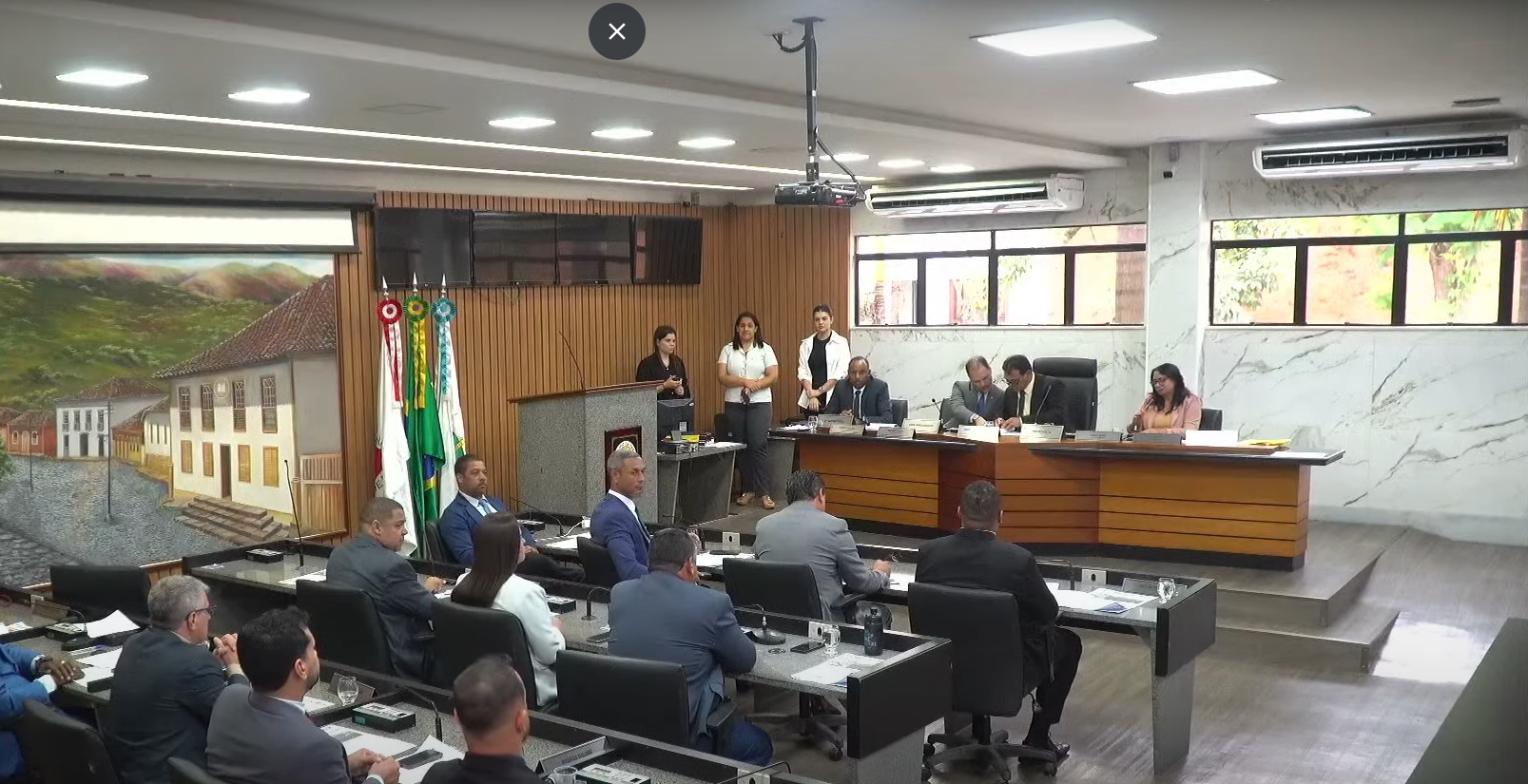 Projetos para combater preconceito e cyberbullying em Itabira são aprovados em reunião da Câmara