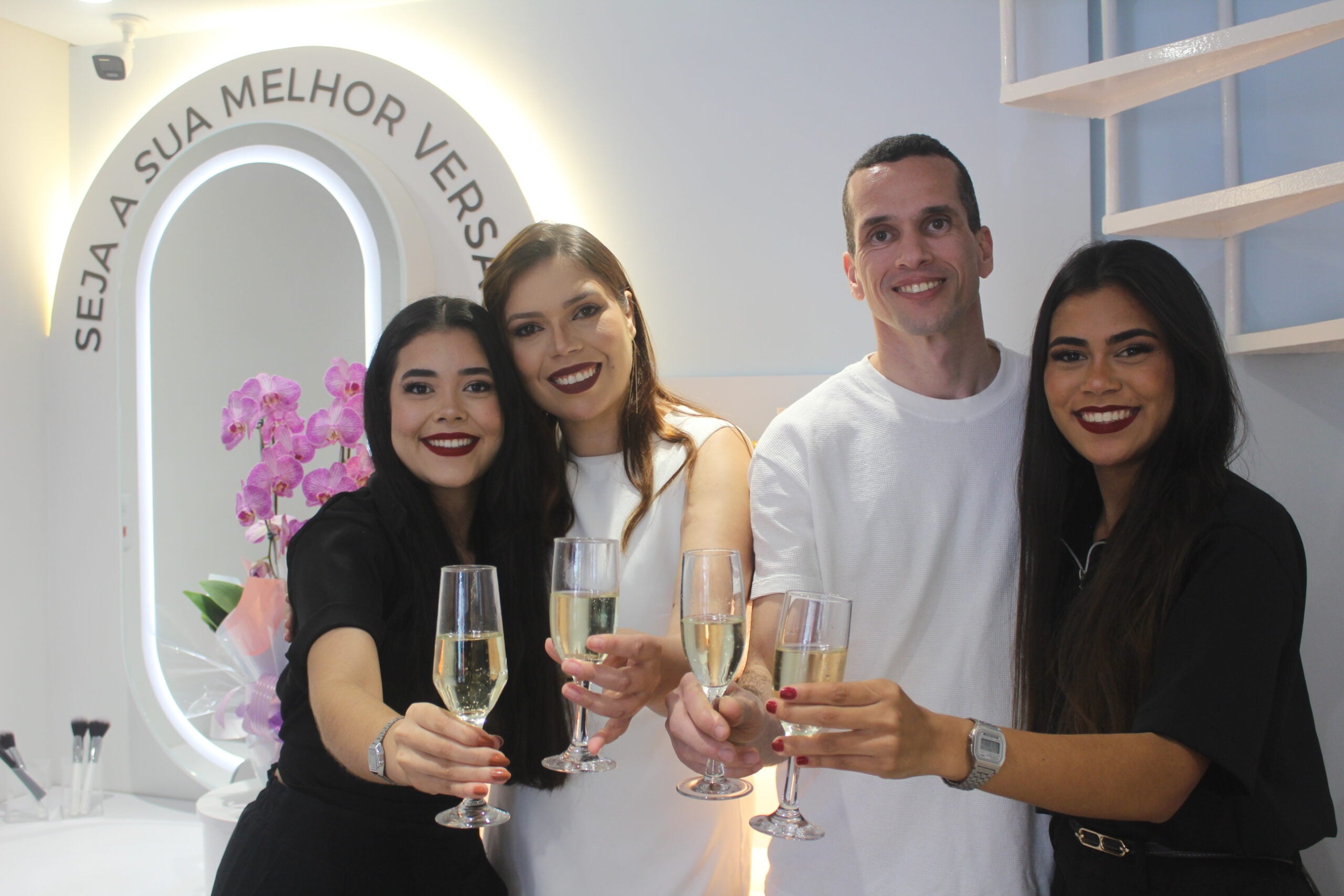 De vendedora a empresária: Viviane Martins celebra nova fase da Yes! Cosmetics em Itabira