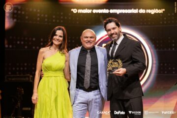 Cervejaria Ayres celebra reconhecimento e parceria no Top of Mind 2025 com brindes personalizados e chopp exclusivo