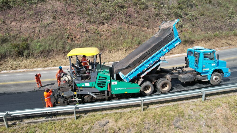 BR-381 terá obras em diversos trechos neste sábado entre Caeté e Governador Valadares; confira o cronograma