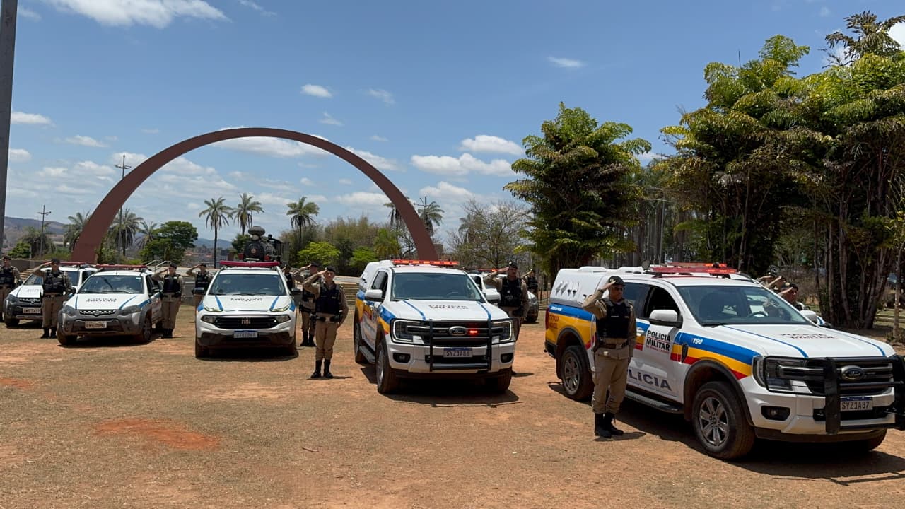 Polícia Militar realiza ato em homenagem a policiais mortos em operação no Rio de Janeiro