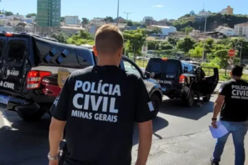 Policial atira em operários e fica em prisão domiciliar