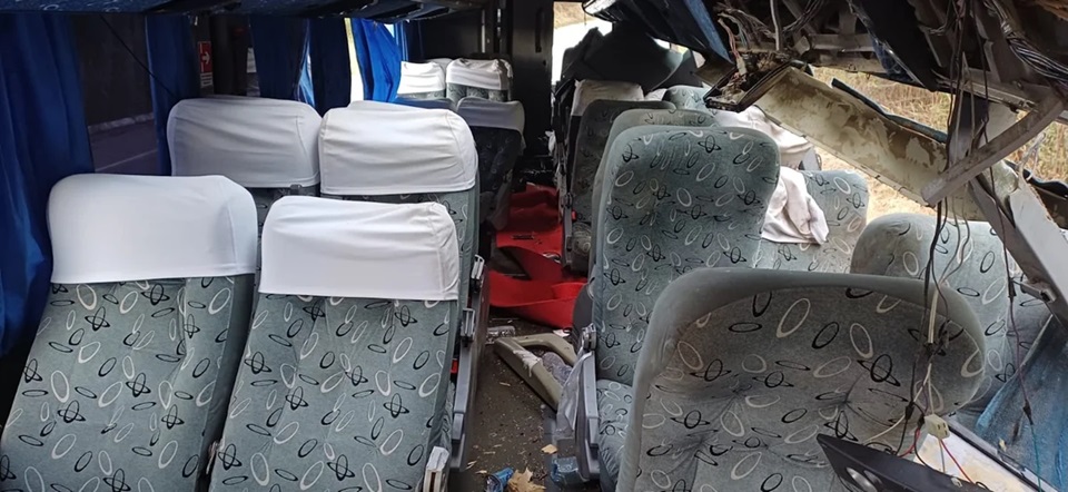 Acidente com ônibus em Pernambuco deixa 17 mortos, entre eles dois mineiros de Porteirinha