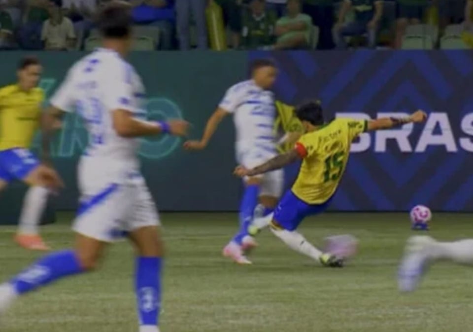 Wanderson sofre grave lesão e deve ficar fora do Cruzeiro até o fim de 2025
