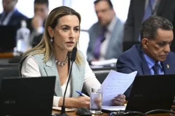 Misoginia é crime comparado a racismo, conforme projeto aprovado pelo Senado