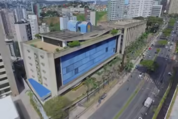 Médico mineiro é multado em R$ 40 mil por ocupar cargos simultâneos em diferentes cidades