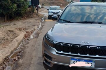 Polícia recupera carro roubado e prende três suspeitos, em Nova Era