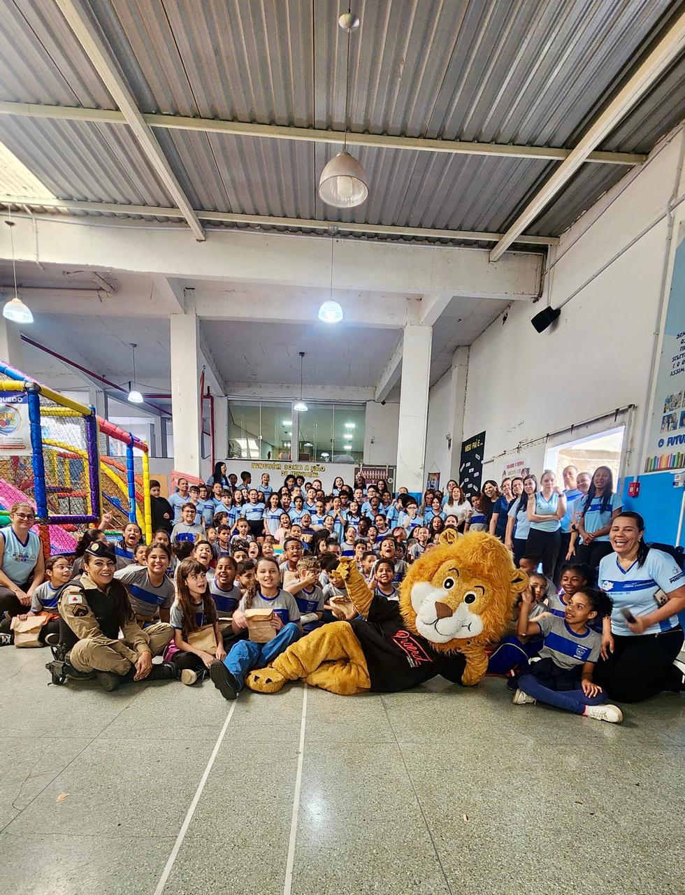 Polícia Militar promove palestra sobre bullying em evento do Dia das Crianças em João Monlevade