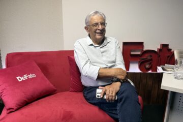 O novo livro do jornalista José Sana aborda a surdez e suas consequências na vida social