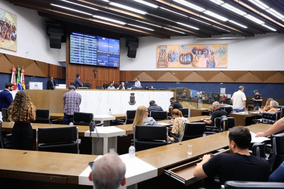 Câmara de Belo Horizonte aprova em 1º turno proibição de publicidade de “bets”, política de ludopatia e fomento a e-Sports