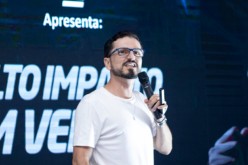 CDL Itabira promove palestra com Thiago Varejo sobre estratégias de vendas para o fim de ano