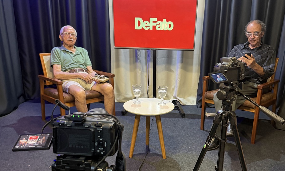 Os 77 anos da livraria Zenith se confundem com a vida de Messias Costa