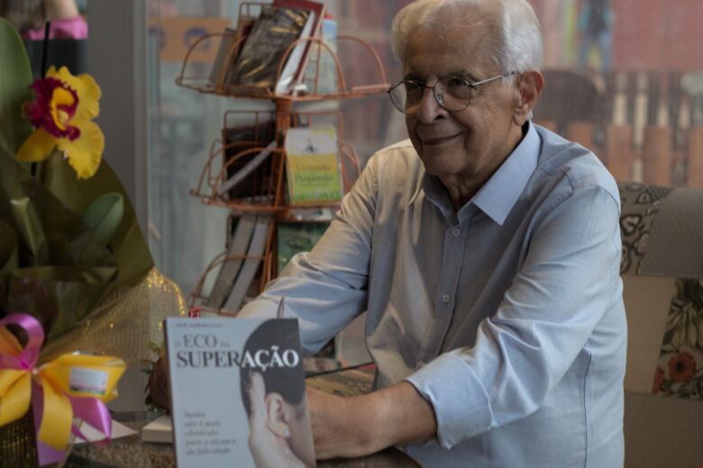 Jornalista José de Almeida Sana lança “O Eco da Superação”, obra sobre trajetória de vida e conquistas diante da surdez